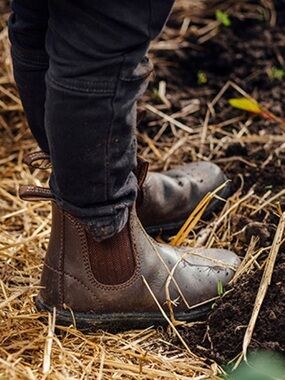 Blundstone 530 - Kid’s Series  Boy’s or Girl’s Leather Chelsea Boots